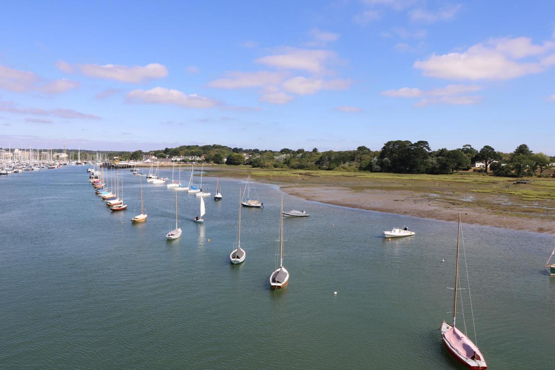 Captains Row Lymington Eksteriør billede